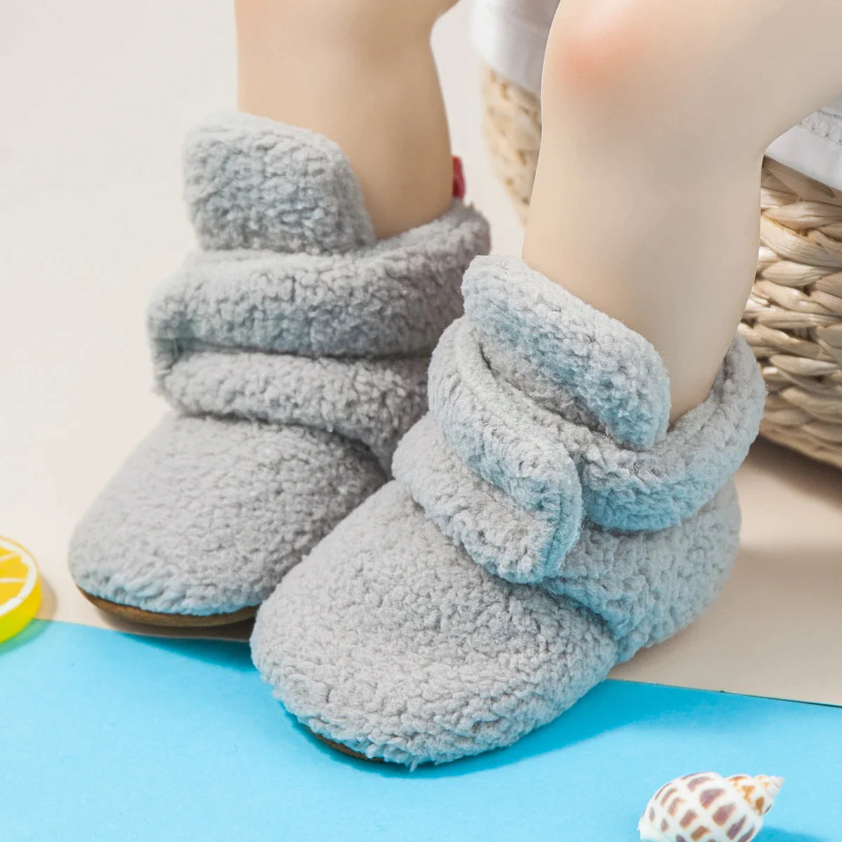 SnugStep™ - Rutschfeste warme Schuhe für Kleinkinder